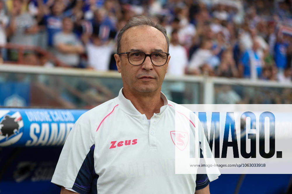 CALCIO - Serie B - PlayOut - UC Sampdoria vs US Salernitana Serie B, Playout, Genova, Stadio Ferraris, Sampdoria - Salernitana, in the photo: mister Pasquale Marino during PlayOut - UC Sampdoria vs US Salernitana, Italian soccer Serie B match in Genova, Italy, June 15 2025 Genova Italy