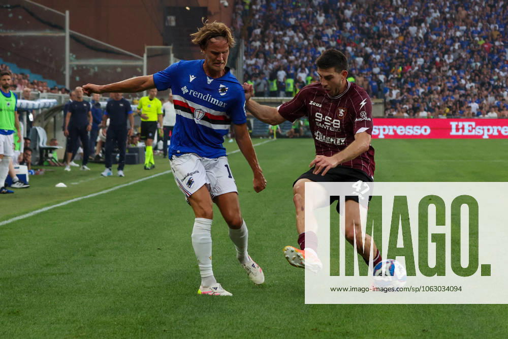 CALCIO - Serie B - PlayOut - UC Sampdoria vs US Salernitana Serie B, Playout, Genova, Stadio Ferraris, Sampdoria - Salernitana, in the photo: Meulensteen and Lochoshvili during PlayOut - UC Sampdoria vs US Salernitana, Italian soccer Serie B match in Genova, Italy, June 15 2025 Genova Italy