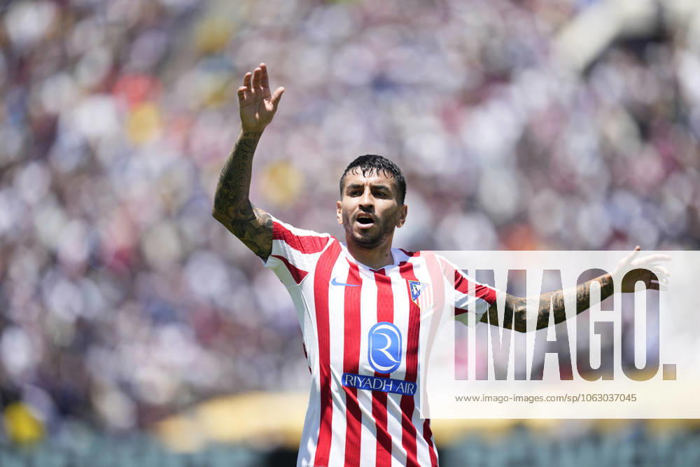 Paris Saint-Germain FC v Club Atletico de Madrid: Group B - FIFA Club World Cup 2025 Angel Correa right winger of Atletico de Madrid and Argentina reacts during the FIFA Club World Cup 2025 group B match between Paris Saint-Germain FC and Club Atletico de Madrid at Rose Bowl Stadium on June 15, 2025 in Pasadena, California. Pasadena California United States