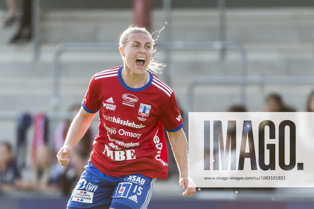 Vittsjös Nellie Persson jublar under fotbollsmatchen i Damallsvenskan mellan Rosengard och Vittsjö den 19 juni 2025 i Malmö.