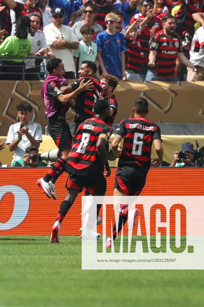 FIFA Club World Cup match between Flamengo and Chelsea Danilo of Flamengo during FIFA Club World Cup match between Flamengo and Chelsea at Lincoln Financial Field in Philadelphia, United States, on Friday, 20th. Philadelfia Lincoln Financial Field PA United States