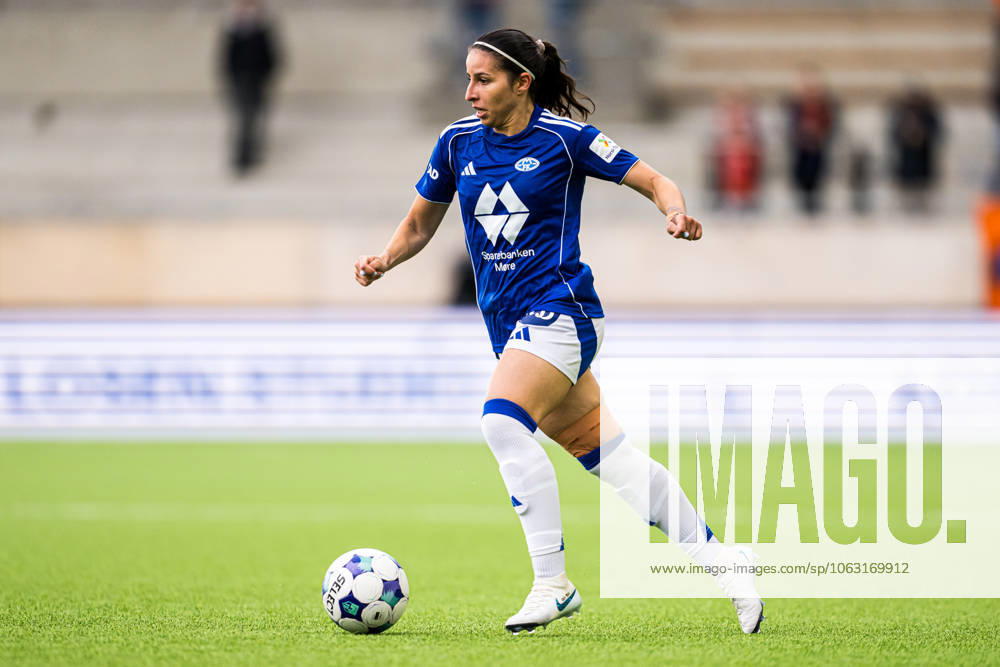 Chiara Alessandra Messerli of Molde during the 1. division football match between AaFK Fortuna and Molde on June 22, 2025 in Alesund. Photo: Marius Simensen BILDBYRAN Cop 238 1. division 1. divisjon aafk fortuna bbeng dam football fotball fotboll molde tfk