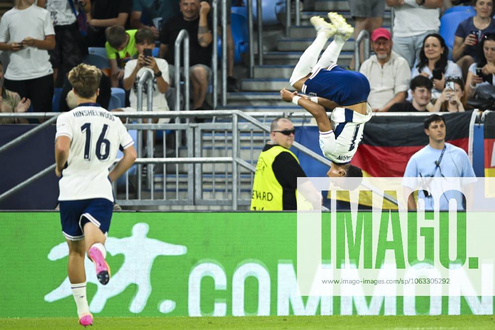 BRATISLAVA - Omari Hutchinson of England U21, U 21 r) cheers after scoring 2-0 at the National Football Stadium during the Under-21 European Championship, EM, Europameisterschaft final between Young England and Young Germany. ANP Hollandse Hoogte UEFA European Under-21 Championship 2025 Final 2024 25 ANPxSportx xGerritxvanxKeulenxIVx 530647736 originalFilename: 530647736