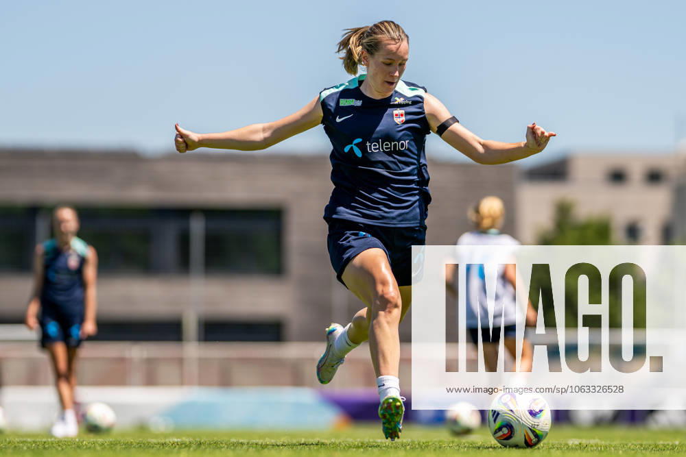 Elisabeth Terland of the Norwegian women s national football team during a training session ahead of the UEFA Women s Euro 2025 on June 29, 2025 in Neuchatel. Photo: Vegard Grott BILDBYRAN kod VG VG0774 bbeng fotboll football soccer fotball fotbolls-em fotball em europamästerskap em uefa womens euro em 2025 träning practice training trening norge norway dam day -3