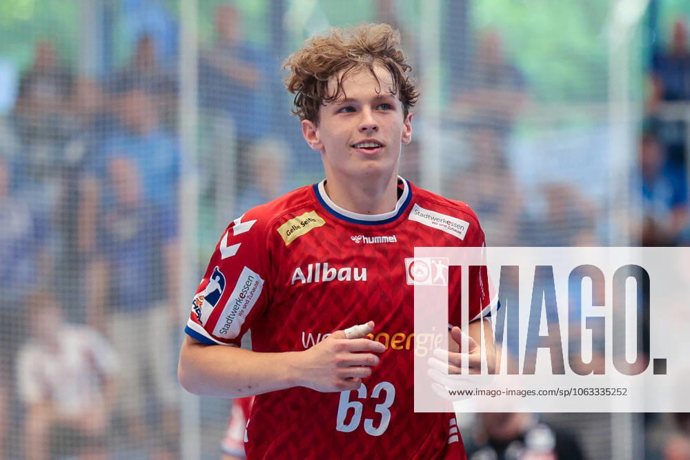 2. Handball Bundesliga, Nachholspiel, TuSEM Essen - Dessau-Rosslauer HV 06, Hugo Zilkens (TuSEM Essen), Essen Sporthalle Am Hallo NRW Deutschland xRHR-FOTO DEx