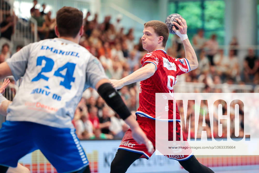 2. Handball Bundesliga, Nachholspiel, TuSEM Essen - Dessau-Rosslauer HV 06, Mika Petersen (TuSEM Essen), Essen Sporthalle Am Hallo NRW Deutschland xRHR-FOTO DEx