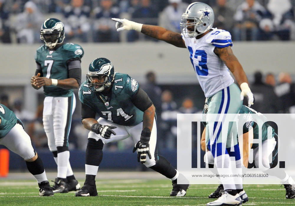 Dec 24th, 2011 .Philadelphia Eagles tackle Jason Peters (71) in action during the game between the Philadelphia Eagles and the Dallas Cowboys at Cowboy Stadium in Arlington, TX.. .Manny Flores CSM