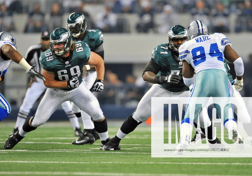 Dec 24th, 2011 .Philadelphia Eagles tackle Jason Peters (71) and Philadelphia Eagles guard Evan Mathis (69) battles against Dallas Cowboys outside linebacker DeMarcus Ware (94) during the game between the Philadelphia Eagles and the Dallas Cowboys at Cowboy Stadium in Arlington, TX.. .Manny Flores CSM