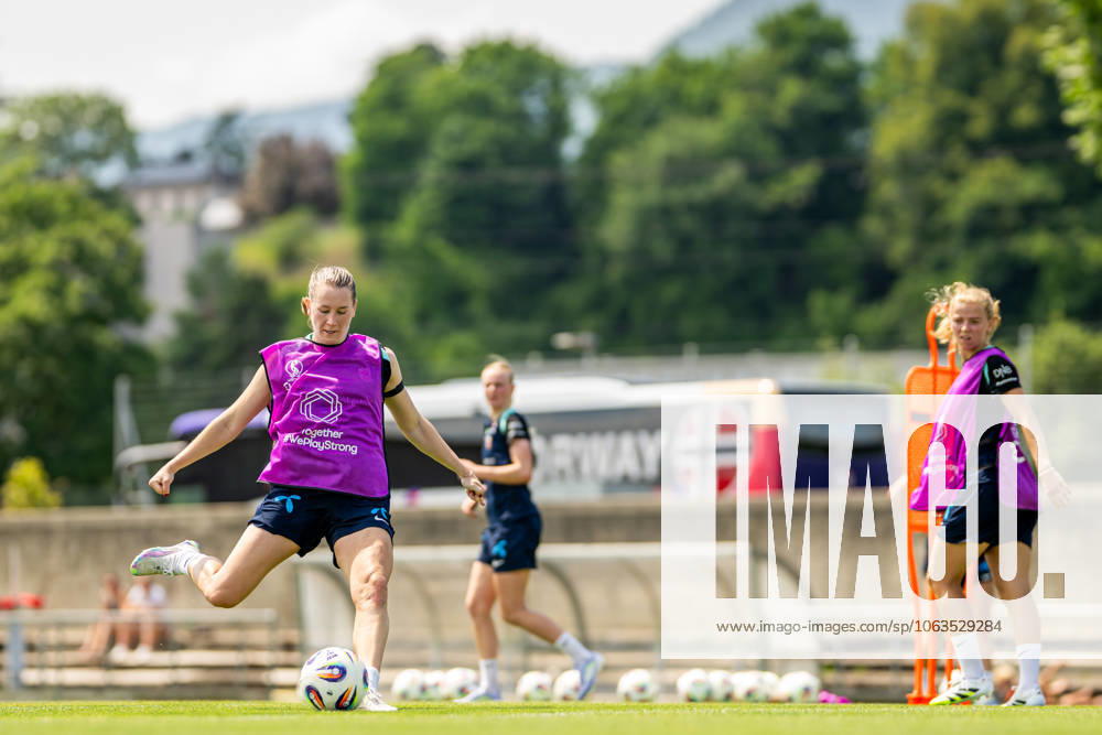 Elisabeth Terland of the Norwegian women s national football team at a training session during the UEFA Women s Euro 2025 on July 3, 2025 in Neuchatel. Photo: Vegard Grott BILDBYRAN kod VG VG0779 bbeng fotboll football soccer fotball fotbolls-em fotball em europamästerskap em uefa womens euro em 2025 träning practice training trening norge norway dam day2