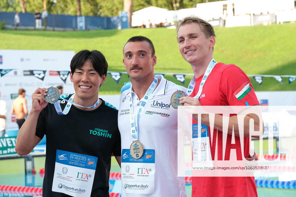 Podium of the day 2 at the Swimming Internationals of the 61th Settecolli in Roma, Italy - 27 Jun 2025 Tomoru Honda of Japan (L), Federico Burdisso of Italy (C) and Richárd Márton of Hungary (R) seen during Podium of Men s 200m Butterfly Final during the second day at the swimming internationals of the 61th Settecolli Trophy. Rome Italy