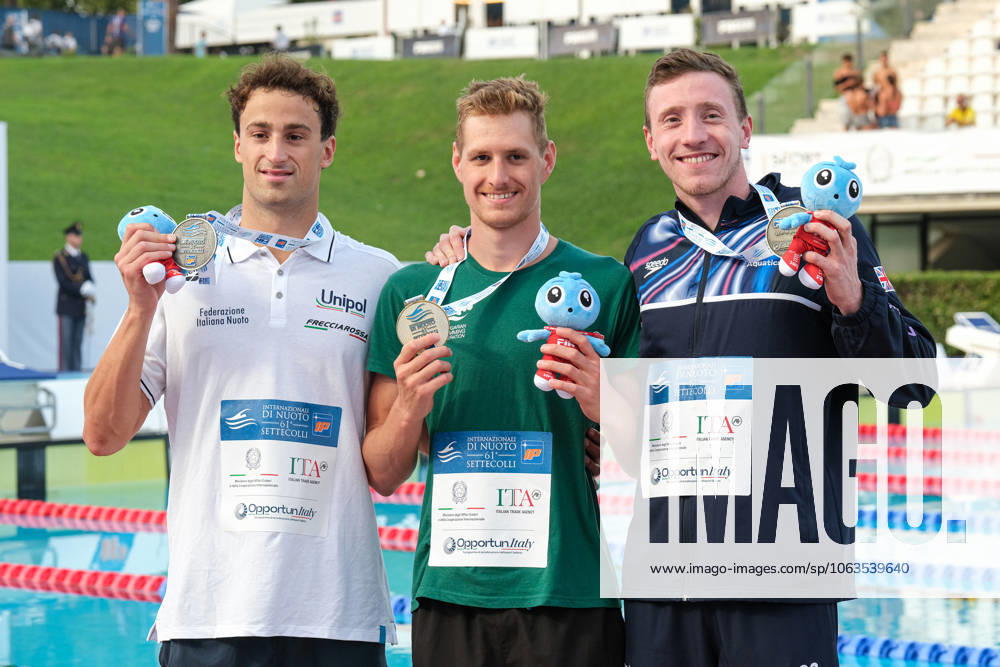 Podium of the day 2 at the Swimming Internationals of the 61th Settecolli in Roma, Italy - 27 Jun 2025 Alberto Razzetti of Italy (L), Gábor Zombori of Hungary and Max Litchfield of Great Britain (R) seen during Podium of Men s 400m Individual Medley Final during the second day at the swimming internationals of the 61th Settecolli Trophy. Rome Italy