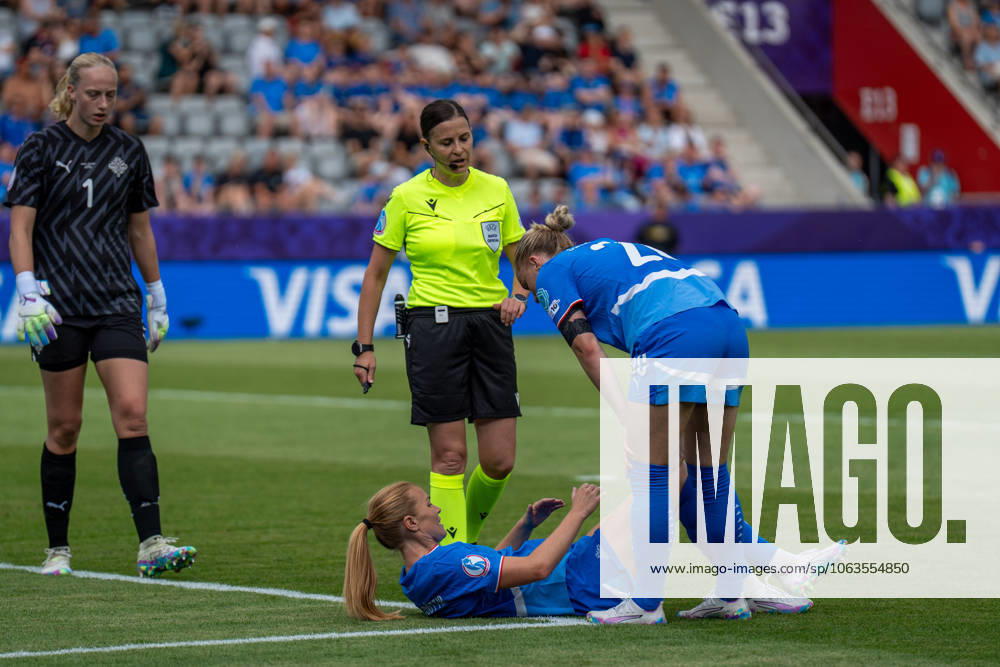 Thun, Switzerland, July 2nd 2025: Glodis Perla Viggosdottir (4 Iceland) is injured during the UEFA Womens EURO 2025 Group A match between Iceland and Finland at Arena Thun in Thun, Switzerland. (Noe Llamas SheKicks SPP)