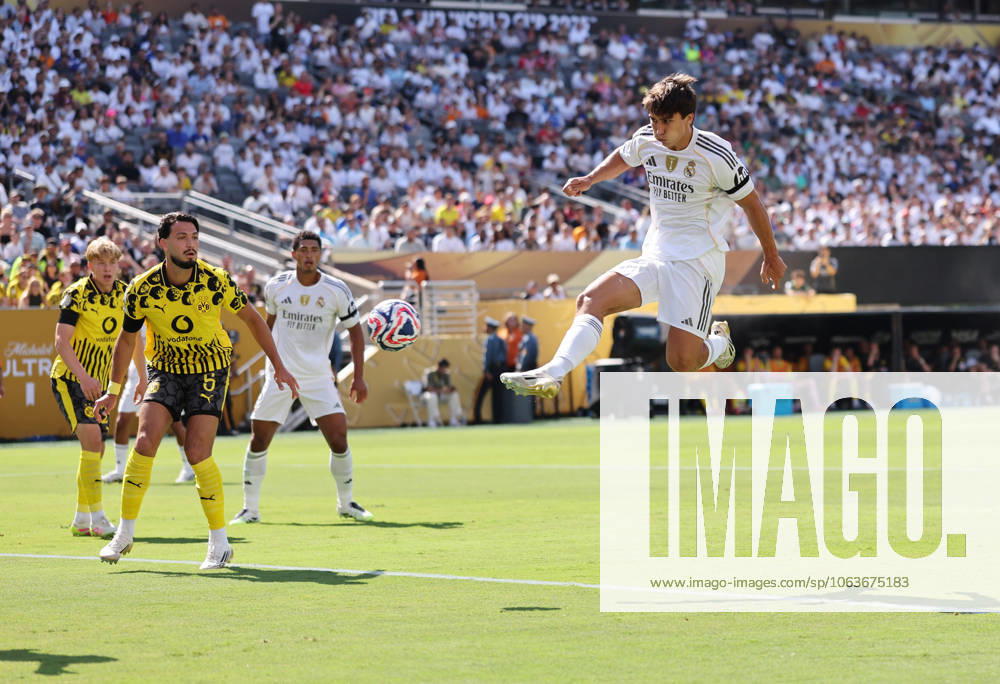New Jersey, USA, 5th July 2025. Gonzalo Garcia of Real Madrid scores the first goal during the Real Madrid vs Borussia Dortmund FIFA Club World Cup quarter final match at Metlife Stadium, New Jersey. Picture credit should read: David Klein Sportimage . SPI_024_DK_Madrid_Dortmund SPI-4006-0027