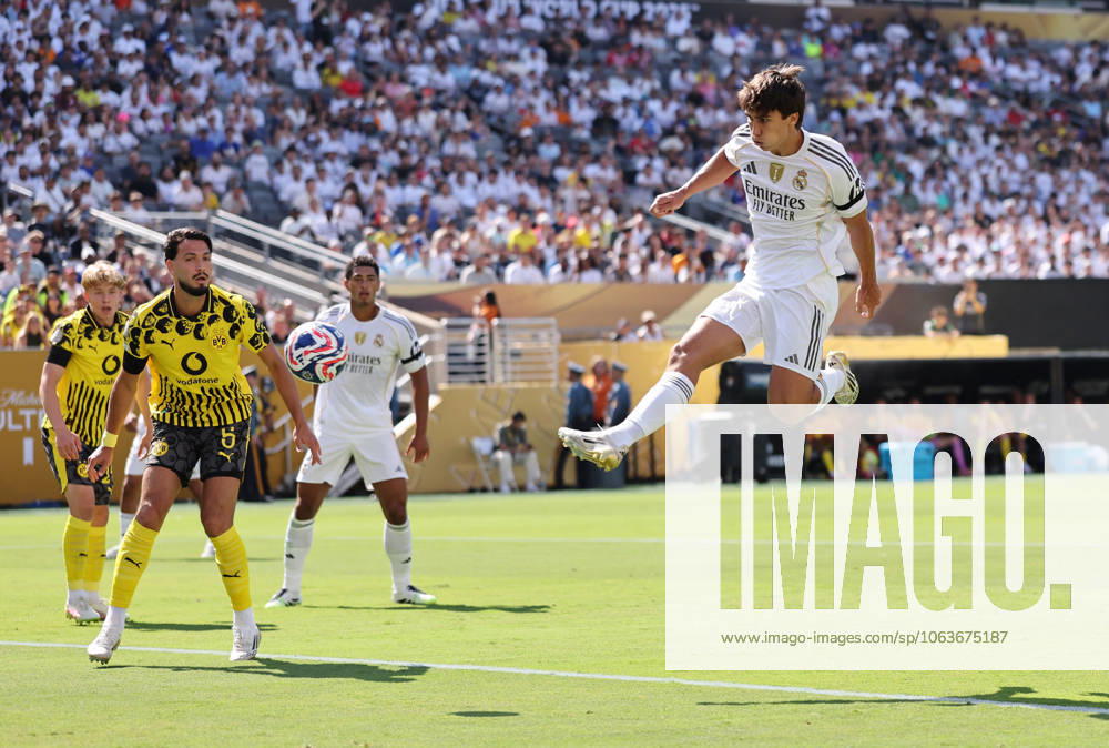 New Jersey, USA, 5th July 2025. Gonzalo Garcia of Real Madrid scores the first goal during the Real Madrid vs Borussia Dortmund FIFA Club World Cup quarter final match at Metlife Stadium, New Jersey. Picture credit should read: David Klein Sportimage . SPI_025_DK_Madrid_Dortmund SPI-4006-0028