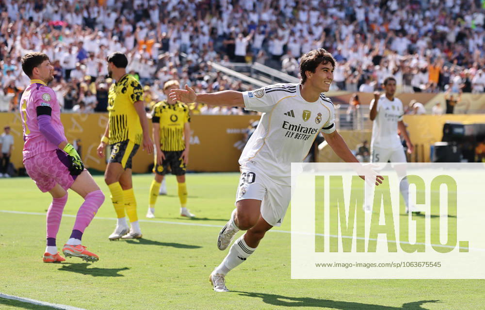 New Jersey, USA, 5th July 2025. Gonzalo Garcia of Real Madrid celebrates scoring the first goal during the Real Madrid vs Borussia Dortmund FIFA Club World Cup quarter final match at Metlife Stadium, New Jersey. Picture credit should read: David Klein Sportimage . SPI_031_DK_Madrid_Dortmund SPI-4006-0034