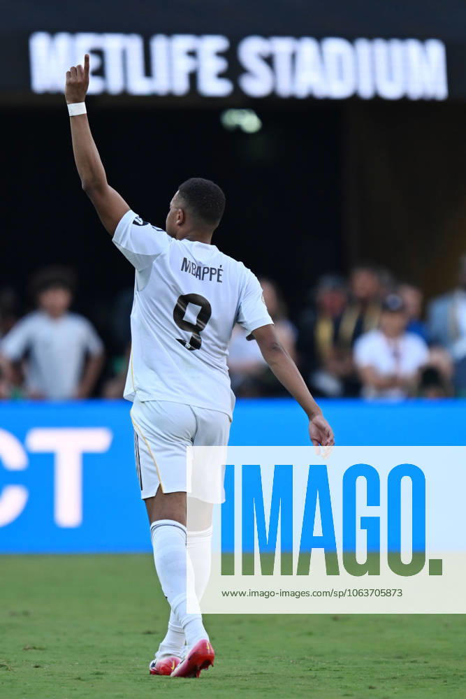(250706) -- NEW JERSEY, July 6, 2025 -- Kylian Mbappe of Real Madrid celebrates a goal during the quarterfinal match between Real Madrid (Spain) and Borussia Dortmund (Germany) at the FIFA Club World Cup 2025 in New Jersey, the United States, July 5, 2025. ) (SP)U.S.-NEW JERSEY-FOOTBALL-FIFA CLUB WORLD CUP-QUARTERFINALS-REAL MADRID VS BORUSSIA DORTMUND LixRui