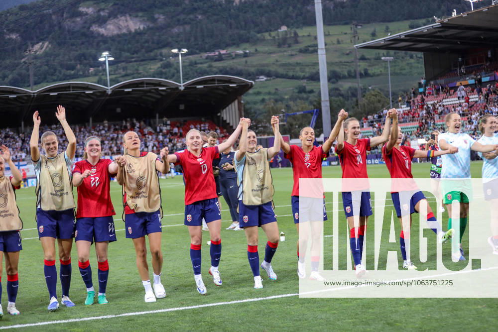 CHE, Sion, Norway vs Finland, international match, Länderspiel, Nationalmannschaft soccer, UEFA, Stade de Tourbillon, UEFA European Women s Championship 2025, group stage matchday 2 in the picture: norway celebrates the win over finland DFB DFL REGULATIONS PROHIBIT ANY USE OF PHOTOGRAPHS AS IMAGE SEQUENCES AND OR QUASI-VIDEO, 06.07.2025,