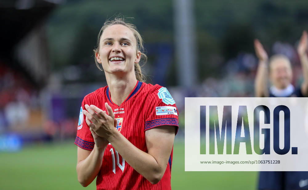 CHE, Sion, Norway vs Finland, international match, Länderspiel, Nationalmannschaft soccer, UEFA, Stade de Tourbillon, UEFA European Women s Championship 2025, group stage matchday 2 in the picture: goalscorer and player of the match Caroline Graham Hansen (Norway 10) DFB DFL REGULATIONS PROHIBIT ANY USE OF PHOTOGRAPHS AS IMAGE SEQUENCES AND OR QUASI-VIDEO, 06.07.2025,