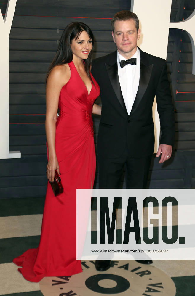 Beverly Hills, CA, United States - 28 February 2016 - Beverly Hills, California - Luciana Barroso, Matt Damon. 2016 Vanity Fair Oscar Party hosted by Graydon Carter following the 88th Academy Awards held at the Wallis Annenberg Center for the Performing Arts. Photo Credit: Byron Purvis AdMedia