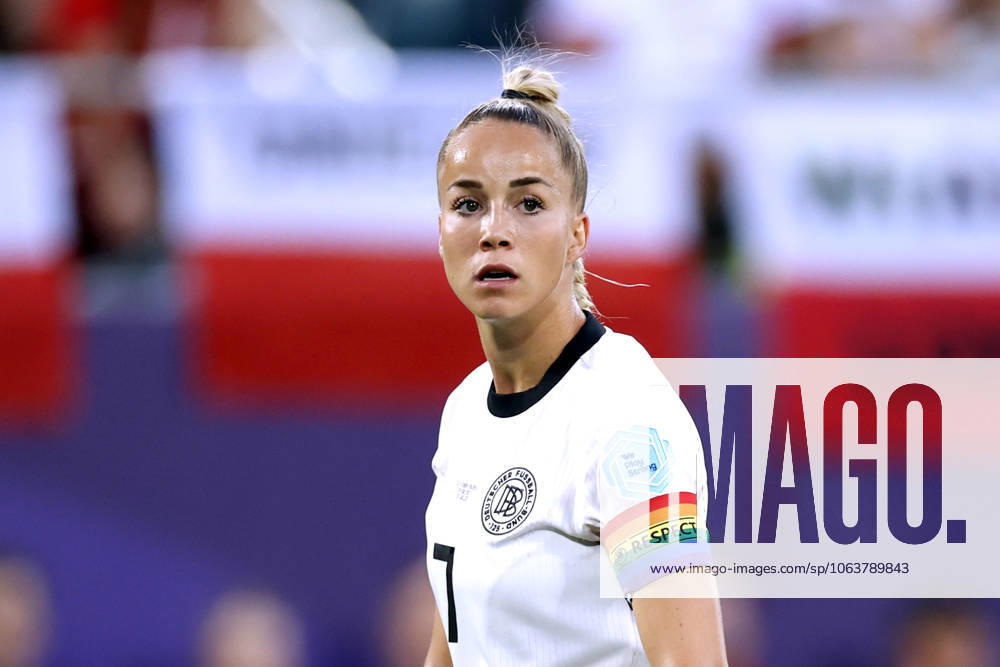 GWINN Giulia Kapitaenin Team Deutschland UEFA Frauen Fussball EURO 2025 in der Schweiz Vorrundenspiel Deutschland - Polen 2 : 0 am 04.07. 2025 in St.Gallen