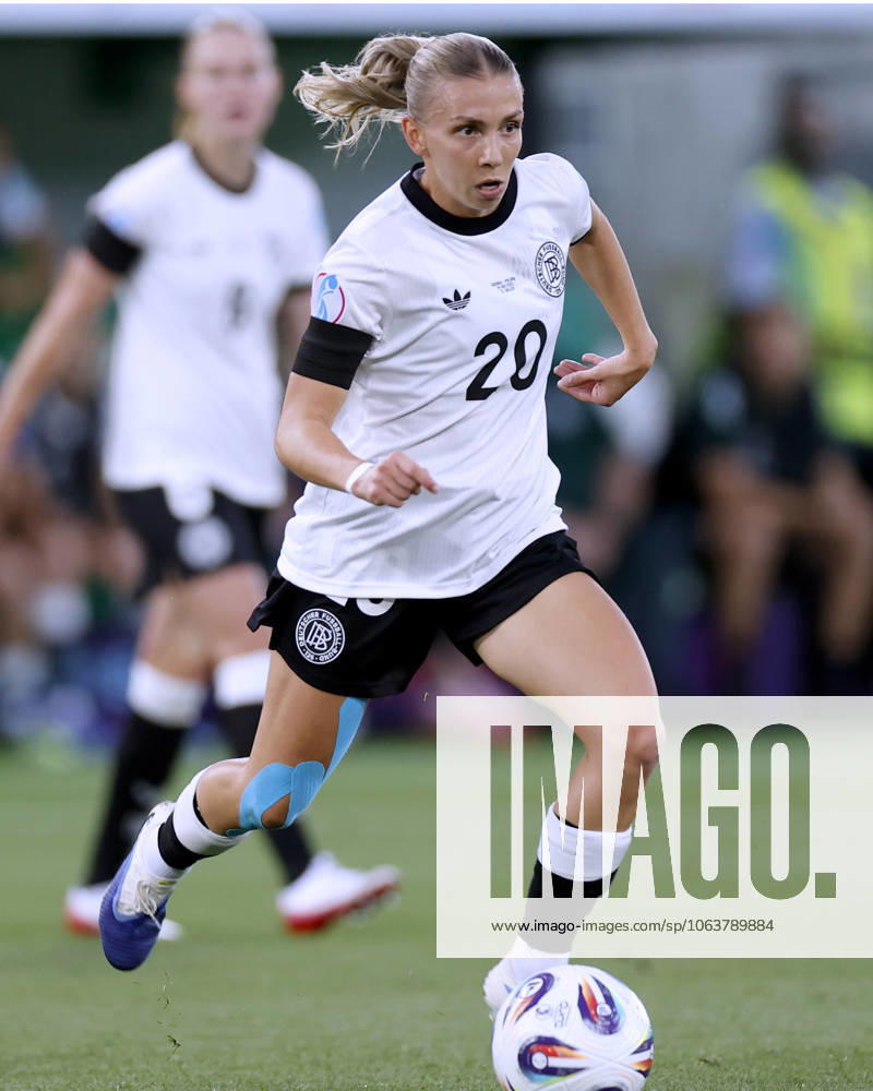 SENSS Elisa Team Deutschland UEFA Frauen Fussball EURO 2025 in der Schweiz Vorrundenspiel Deutschland - Polen 2 : 0 am 04.07. 2025 in St.Gallen