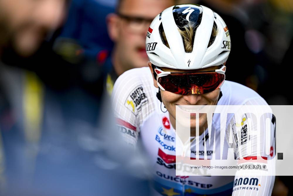 Belgian Tim Merlier of Soudal Quick-Step celebrates after winning the third stage of the 2025 Tour de France cycling, from Valenciennes to Dunkerque (178 km) on Monday 07 July 2025 in France. The 112th edition of the Tour de France starts on Saturday 5 July in Lille, France, and will finish in Paris, France on the 27th of July. JASPERxJACOBS x128609857x