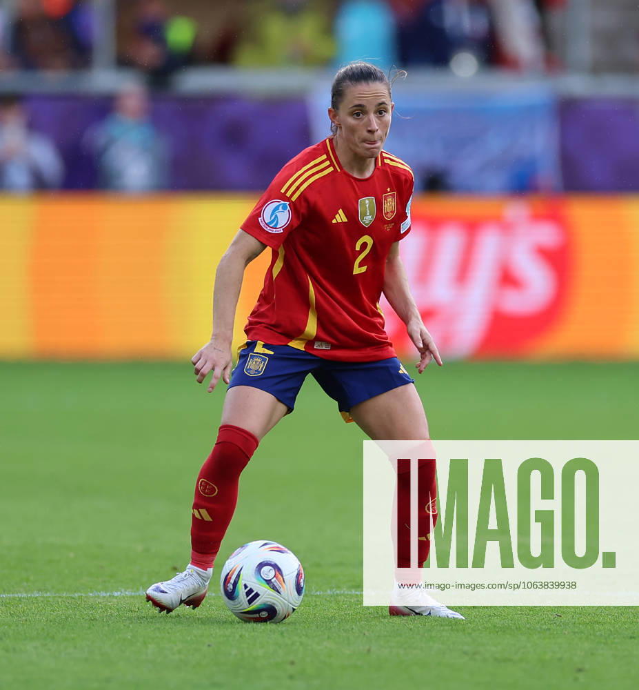 Fussball Frauen Europameisterschaft, UEFA Womens EURO 2025, Spanien - Belgien, Gruppe B, Stockhorn-Arena Thun, v.l., Ona Battle Pascual (Spanien)