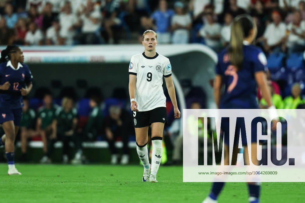 Fussball, UEFA Womens EURO 2025 Viertelfinale Frankreich - Deutschland 19.07.2025, St. Jakob Park Basel Sjoeke Nüsken (Deutschland, 9) Basel St. Jakob Park Schweiz