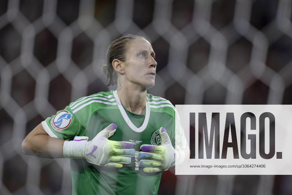 FOOTBALL: FEMININ France vs Allemagne - UEFA EURO, EM, Europameisterschaft,Fussball 2025 Quarts de finale - 19 07 2025 Ann Katrin-Berger 1 lors du match Quarts de finale du Championnat d Europe de football fà minin EURO 2025 entre France et Allemagne. St. Jakob Park in Basel - Suisse 19 07 2025