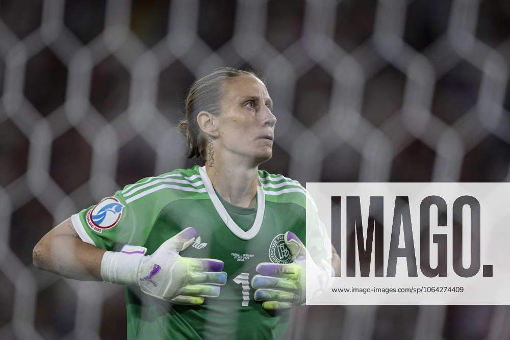FOOTBALL: FEMININ France vs Allemagne - UEFA EURO, EM, Europameisterschaft,Fussball 2025 Quarts de finale - 19 07 2025 Ann Katrin-Berger 1 lors du match Quarts de finale du Championnat d Europe de football fà minin EURO 2025 entre France et Allemagne. St. Jakob Park in Basel - Suisse 19 07 2025