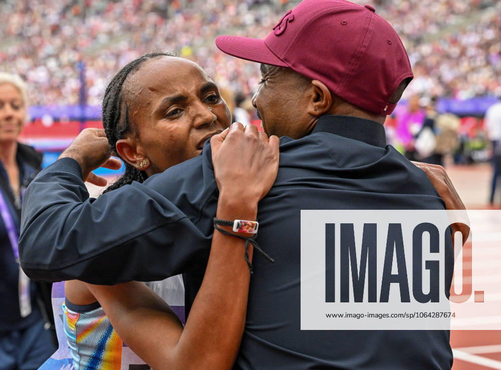 Novuna London Athletics Meet, London, UK. 19 July 2025. London, UK, 19 July 2025. TSEGAY Gudaf, (Ethiopia) wins the Womens 1 Mile race during the Novuna London Athletics Meet 2025, part of the Wanda Diamond League at London Stadium, Queen Elizabeth Park, London, UK., Credit:Lee Floyd Avalon UK, London, London Stadium, Queen Elizabeth