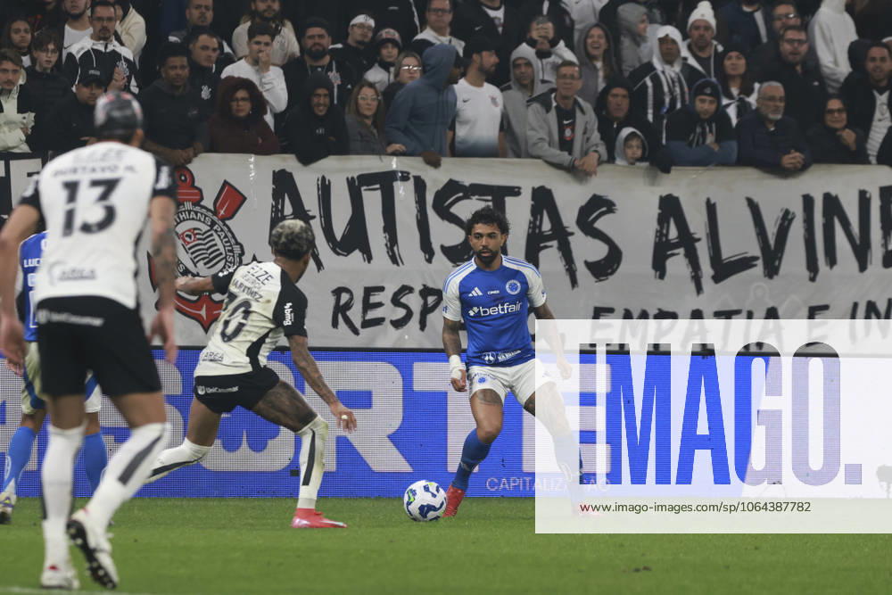 Match between Corinthians and Cruzeiro for the Brazilian championship Sao Paulo (SP), 7 23 2025 - Brazilian Corinthians vs Cruzeiro - Cruzeiro player Gabigol in the match between Corinthians and Cruzeiro for the 16th round of the Brazilian football championship, on the evening of Wednesday, July 23, 2025, at the Neo Quimica Arena, in Sao Paulo-SP. (Foto: Leco Viana Thenews2 imago images) SPO