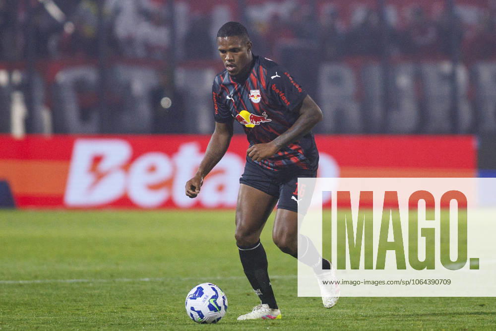 Gustavo Marques of Red Bull Bragantino in action during the Brasileirao Betano 2025 match between Red Bull Bragantino and CR Flamengo at Estadio Municipal Cicero De Souza Marques on July 23, 2025 in Braganca Paulista, Brazil. (Photo by William Oliveira Eurasia Images) Braganca Paulista Estadio Municipal Cicero De Souza Marques Sao Paulo Brazil