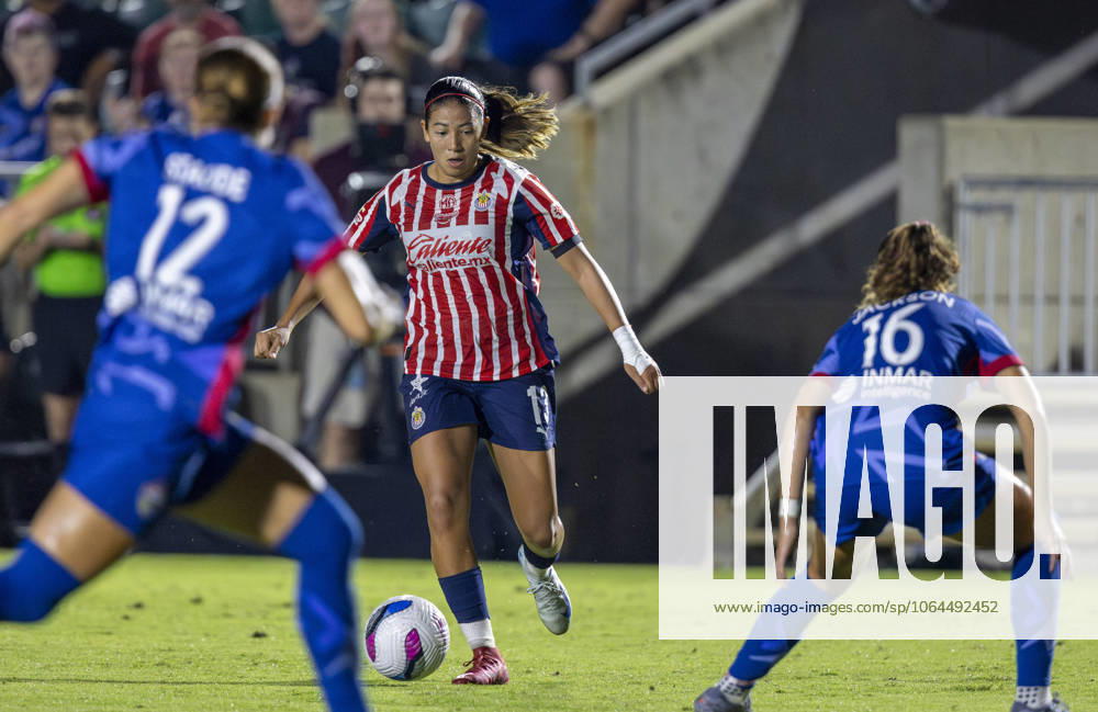 Guadalajara midfielder DANA SANDOVAL (13) moves the ball during the first half of the International Exhibition game between Mexicoâ€⠢s Chivas De Guadalajara and the NC Courage at First Horizon Stadium in Cary, North Carolina. NC Courage defeated the Chivas de Guadalajara 4-0. Cary USA - ZUMAa220 20250725_znp_a220_082