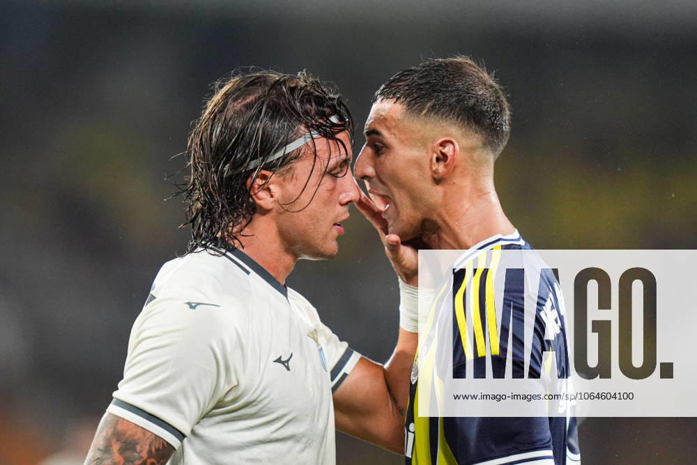 Fenerbahce v Lazio - Friendly match ISTANBUL, TURKIYE - JULY 30: Mert Muldur (R) of Fenerbahce argues with Luca Pellegrini (L) of Lazio during a friendly match between Fenerbahce and Lazio at Chobani Stadium in Istanbul, Turkiye, on July 30, 2025. Cemal Yurttas Anadolu Istanbul Turkey. Editorial use only. Please get in touch for any other usage.