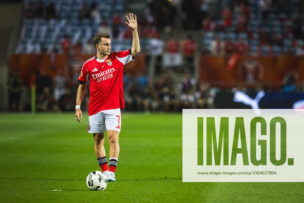 Muhammed Kerem Akturkoglu of SL Benfica in action during the Portuguese Super Cup Candido de Oliveira match between Sporting CP and SL Benfica at Estadio do Algarve. Faro Portugal - ZUMAs197 20250731_aaa_s197_347