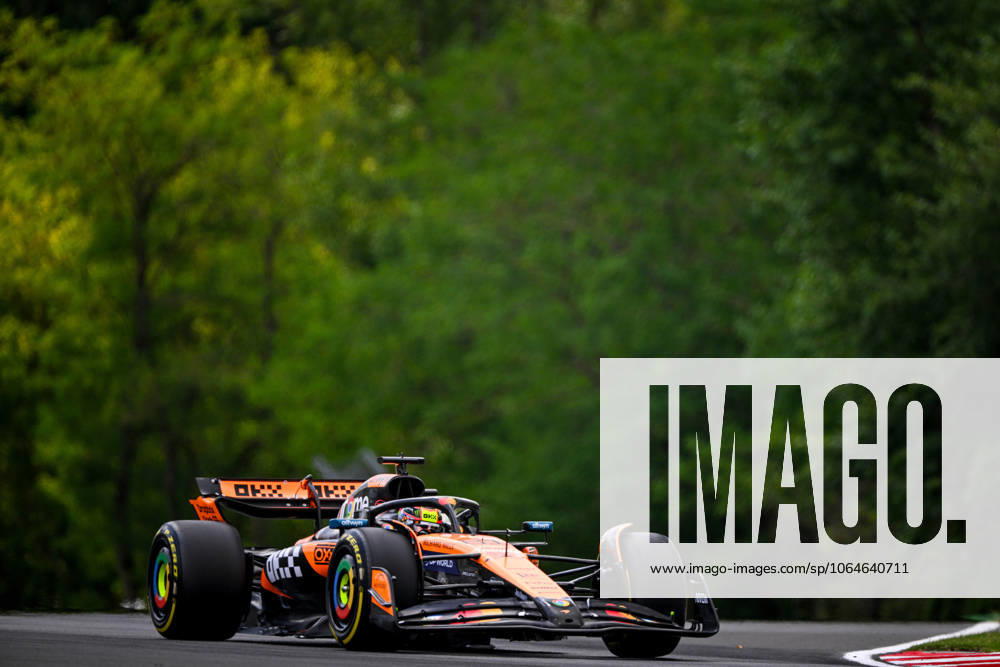 Oscar Piastri of Australia and McLaren , Practice, F1 Grand Prix of Hungary, am 01. August 2025 in Budapeste, Hungary. (Foto von Diogo Cardoso DeFodi Images) Oscar Piastri of Australia and McLaren , Practice, F1 Grand Prix of Hungary, Hungaroring on August 1, 2025 in Budapeste, Hungary. (Photo by Diogo Cardoso DeFodi Images)