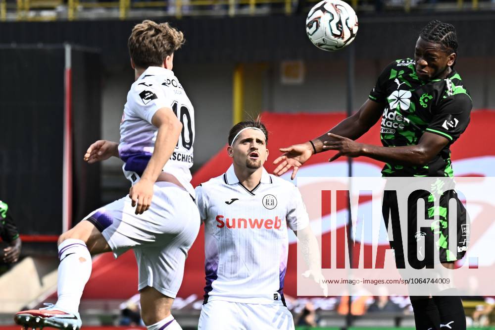 Anderlecht s Adriano Bertaccini pictured during a soccer match between Cercle Brugge vs RSC Anderlecht, Sunday 03 August 2025 in Brugge, on day 2 of the 2025-2026 Jupiler Pro League first division of the Belgian championship. MAARTENxSTRAETEMANS x130568095x