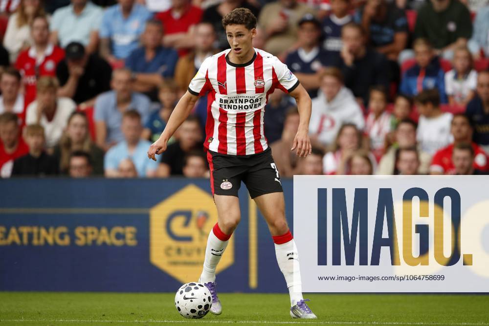 EINDHOVEN - Ruben van Bommel of PSV Eindhoven during the 29th edition of the Johan Cruijff Schaal between PSV Eindhoven and Go Ahead Eagles at Phillips Stadium on Aug. 3, 2025 in Eindhoven, Netherlands. ANP BART STOUTJESDIJK PSV v Go Ahead Eagles - Johan Cruijff Schaal 2025 26 ANPxSportx IVx 532773236 originalFilename: 532773236