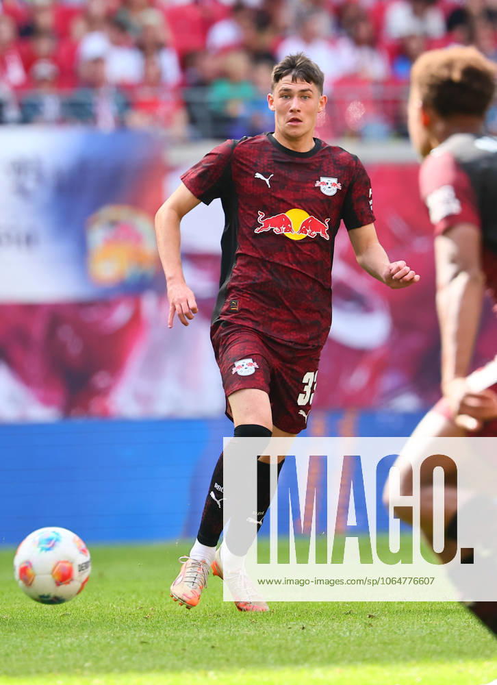 RB Leipzig - Bergamo Testspiel Leipzig, 02.08.2025, Red Bull Arena, Fußball, Testspiel , RB Leipzig (DEU) vs. Atalanta Bergamo (ITA) 1:2 (1:0) , Im Bild: Andrija Maksimovic (33, RB Leipzig) ,