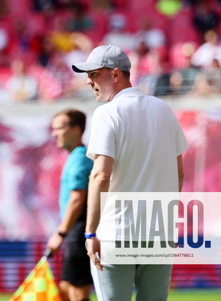 RB Leipzig - Bergamo Testspiel Leipzig, 02.08.2025, Red Bull Arena, Fußball, Testspiel , RB Leipzig (DEU) vs. Atalanta Bergamo (ITA) 1:2 (1:0) , Im Bild: Trainer Ole Werner (RB Leipzig) ,