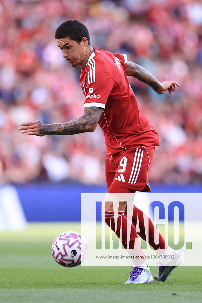 Football - Pre-Season Friendly - Liverpool v Athletic Bilbao 4th August 2025 - Pre-Season Friendly - Liverpool v Athletic Bilbao - Darwin Nunez of Liverpool - Photo: Simon Stacpoole Offside. Liverpool UK