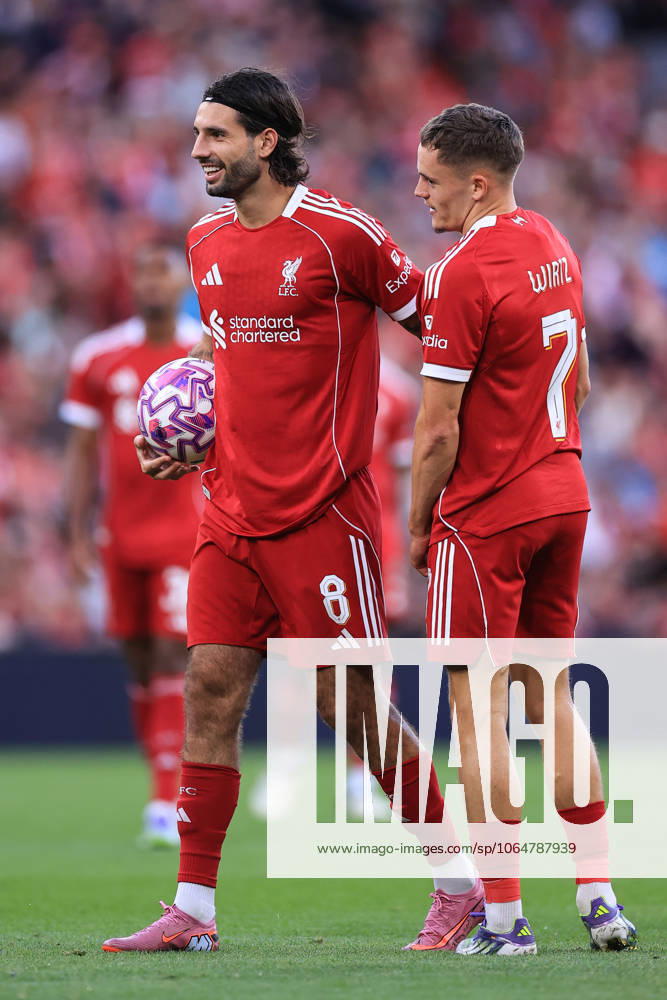 Football - Pre-Season Friendly - Liverpool v Athletic Bilbao 4th August 2025 - Pre-Season Friendly - Liverpool v Athletic Bilbao - Dominik Szoboszlai of Liverpool and Florian Wirtz of Liverpool - Photo: Simon Stacpoole Offside. Liverpool UK