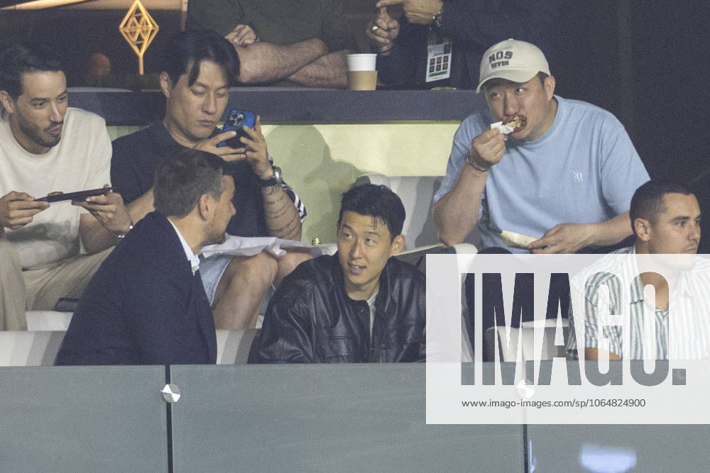South Korean superstar Son Heung-min watches during the Leagues Cup 2025 soccer match between Los Angeles FC and the Tigres UANL at BMO Stadium, August 5, 2025 in Los Angeles. Los Angeles USA - ZUMAc68_ 20250805_zaf_c68_011