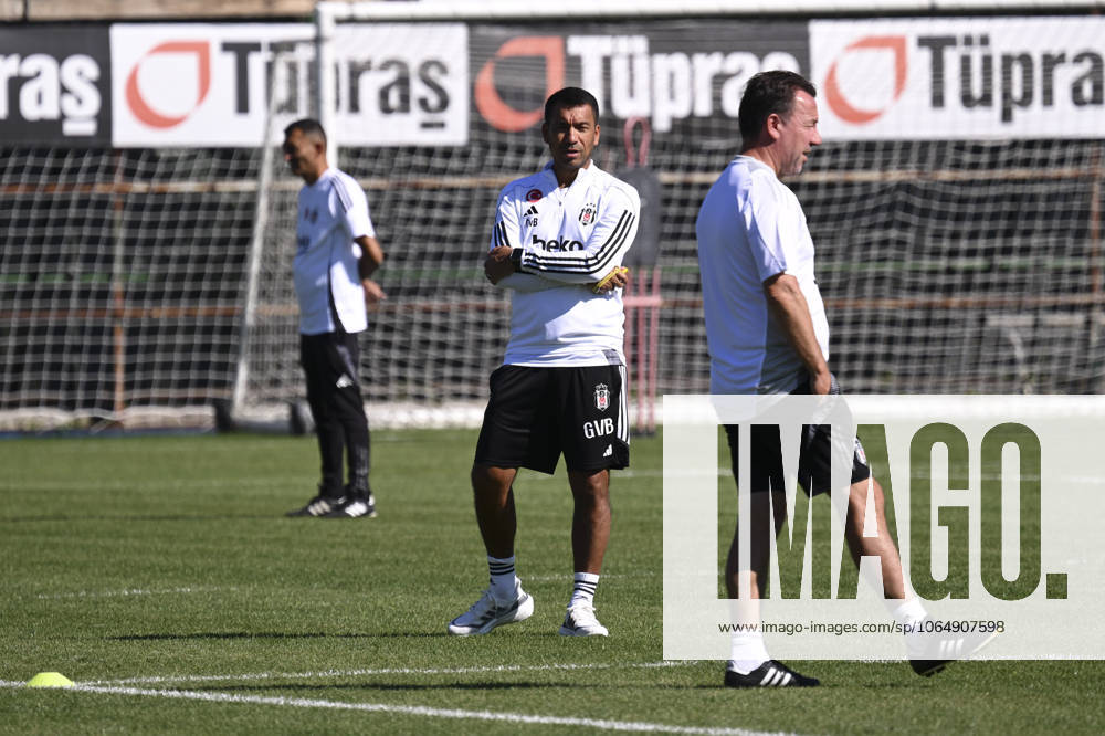 Besiktas training session ahead of UEFA Europa League match against Ajax ISTANBUL, TURKIYE - SEPTEMBER 25: Head coach of Besiktas Giovanni van Bronckhorst leads a training session ahead of UEFA Europa League match against Ajax at Besiktas Nevzat Demir Facilities in Istanbul, Turkiye on September 25, 2024. Istanbul Turkey. Editorial use only. Please get in touch for any other usage.