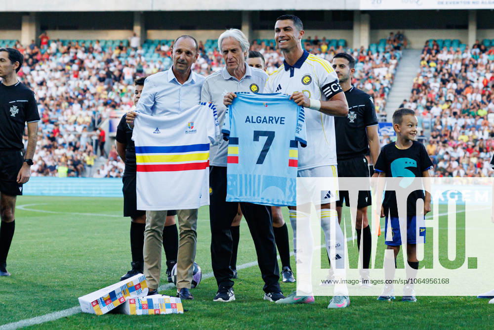 Jorge Jesus and Cristiano Ronaldo seen during Friendly game between Al-Nassr Football Club and Rio Ave FC (Maciej Rogowski) Algarve Estadio Algarve Portugal