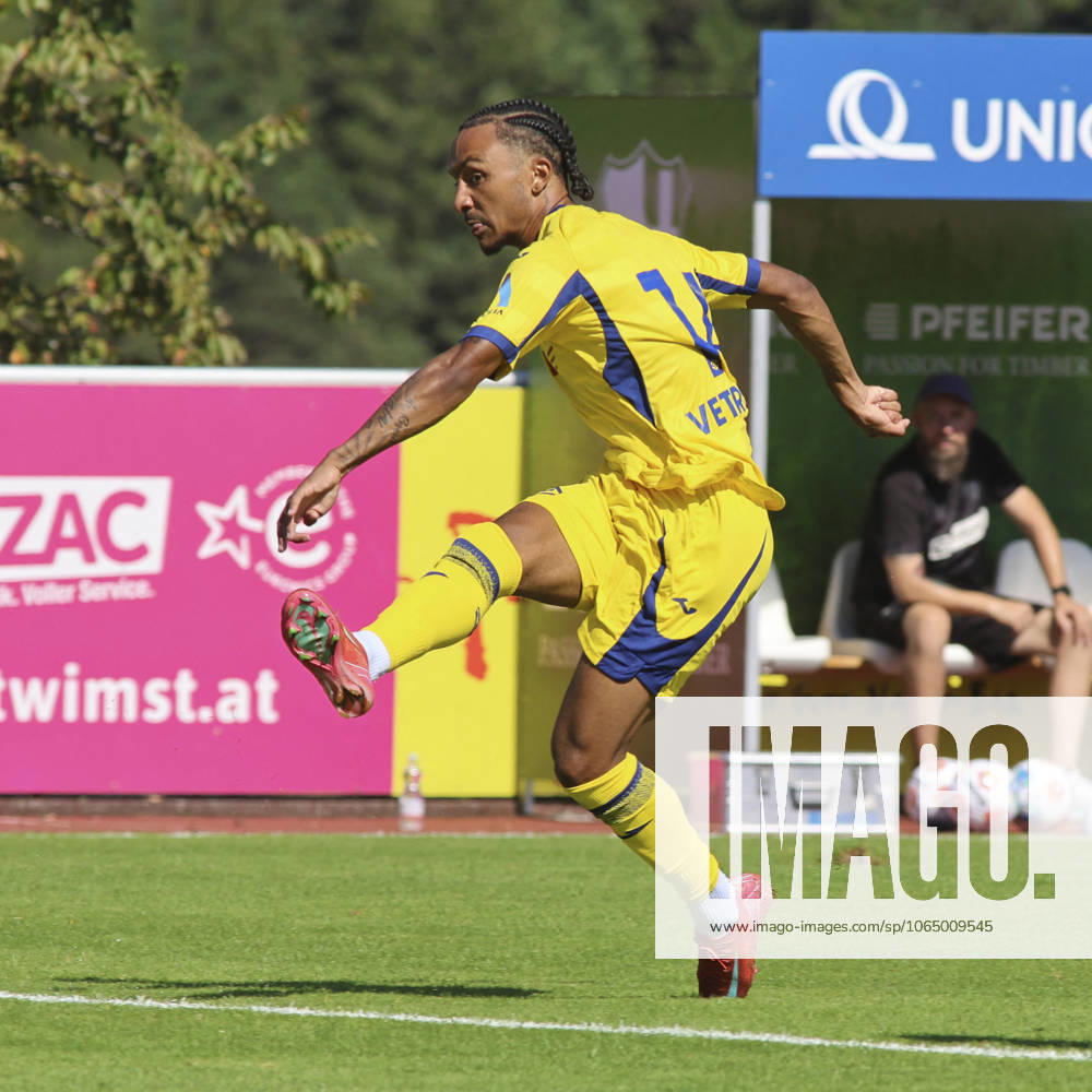 CALCIO - Amichevole - Hellas Verona FC vs St. Pauli Dailon Rocha Livramento of Hellas Verona FC play the ball during St Pauli FC 1910 vs Hellas Verona FC, 5° Test Match, at Velly Arena in Imst (A), on August 09, 2025. Imst Austria