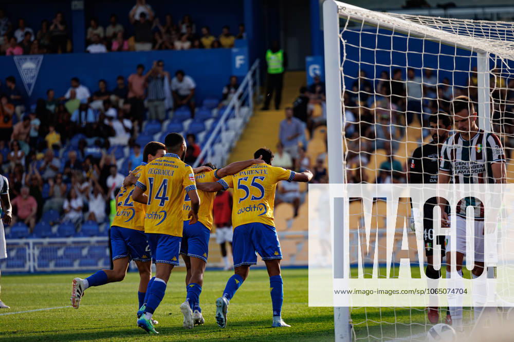 Players of Estoril seen celebrating after goal from Tiago Parente during Liga Portugal game between teams of GD Estoril Praia and CF Estrela Amadora (Maciej Rogowski) Estoril Estadio Antonio Coimbra da Mota Portugal