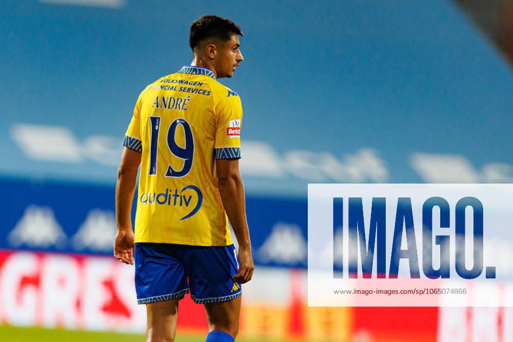 Andre Lacximicant seen during Liga Portugal game between teams of GD Estoril Praia and CF Estrela Amadora (Maciej Rogowski) Estoril Estadio Antonio Coimbra da Mota Portugal