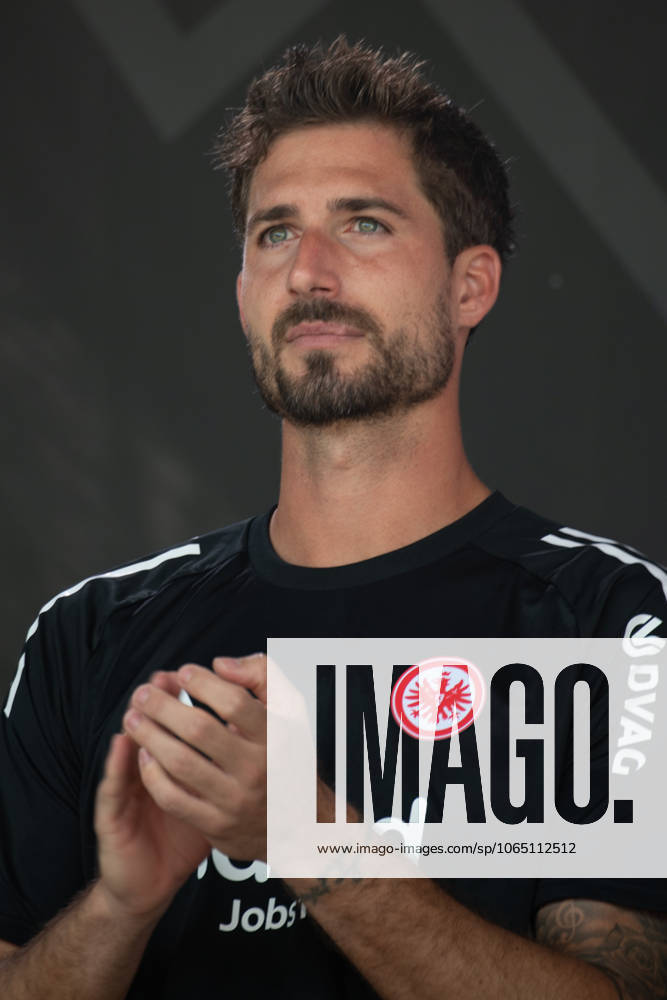 2025.08.13 Familientag der Eintracht Frankfurt v.l., goalkeeper, Torwart Kevin Trapp (Eintracht Frankfurt) klatscht